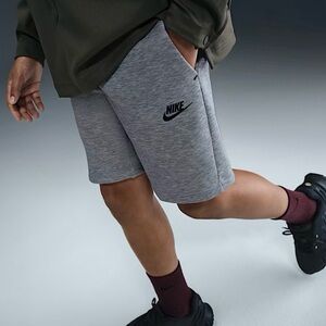 Nike sportswear tech fleece Light Grey Athletic Fleece Shorts